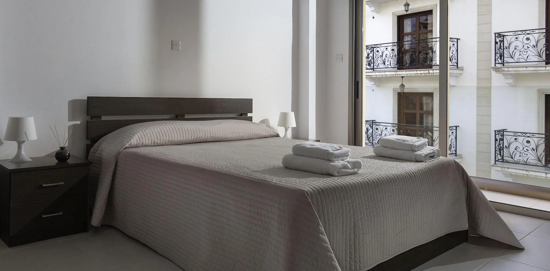 Qcc Residence Larnaca